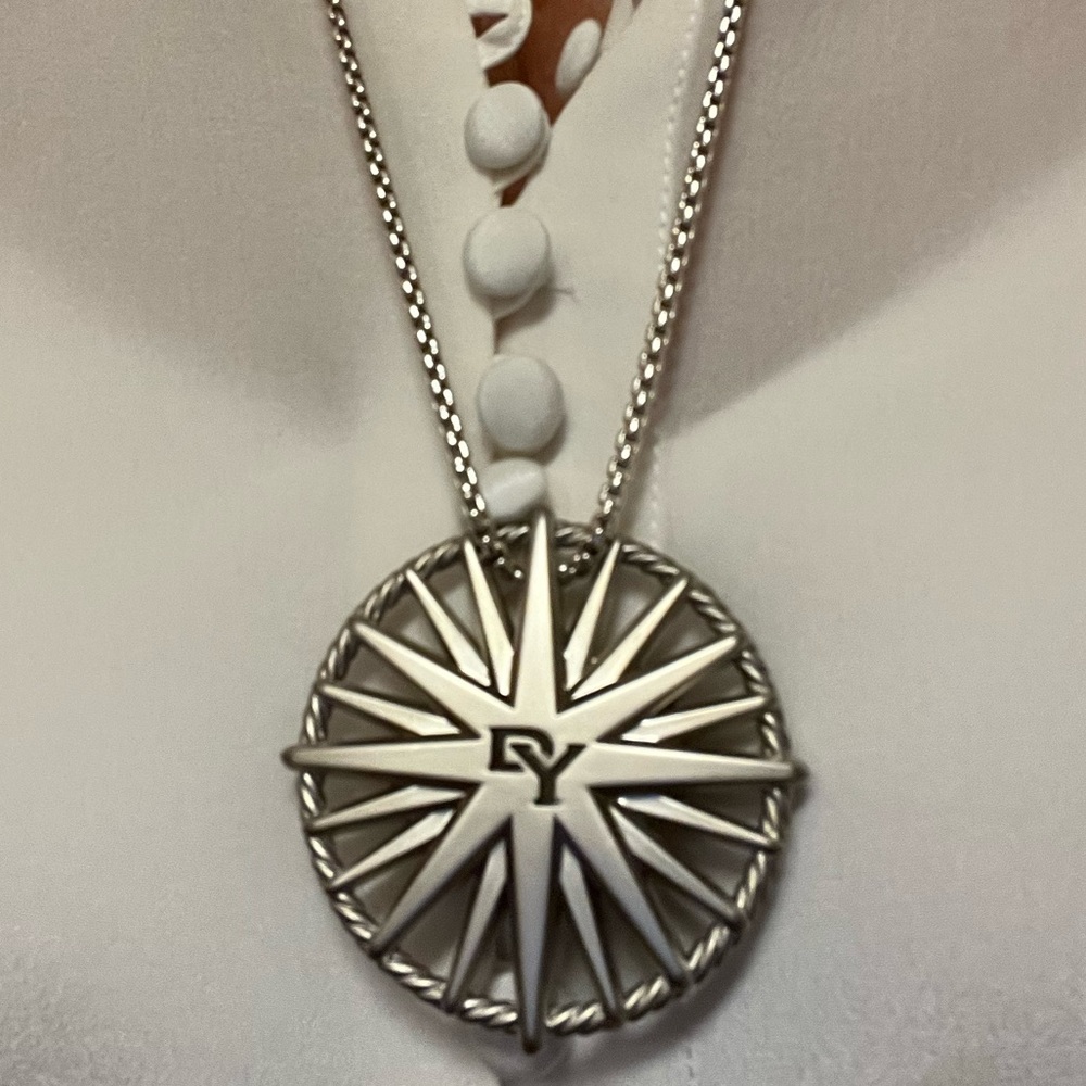 David Yurman UNISEX pendant on 925 Sterling Silver David Yurman necklace - long